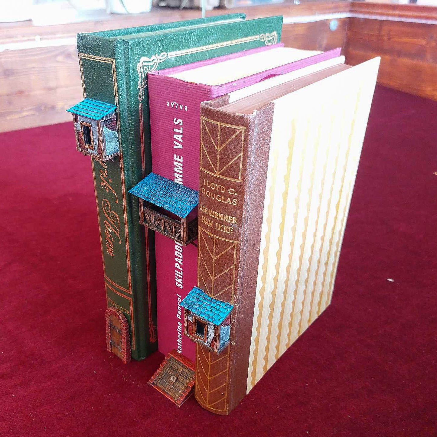 Book spine decoration