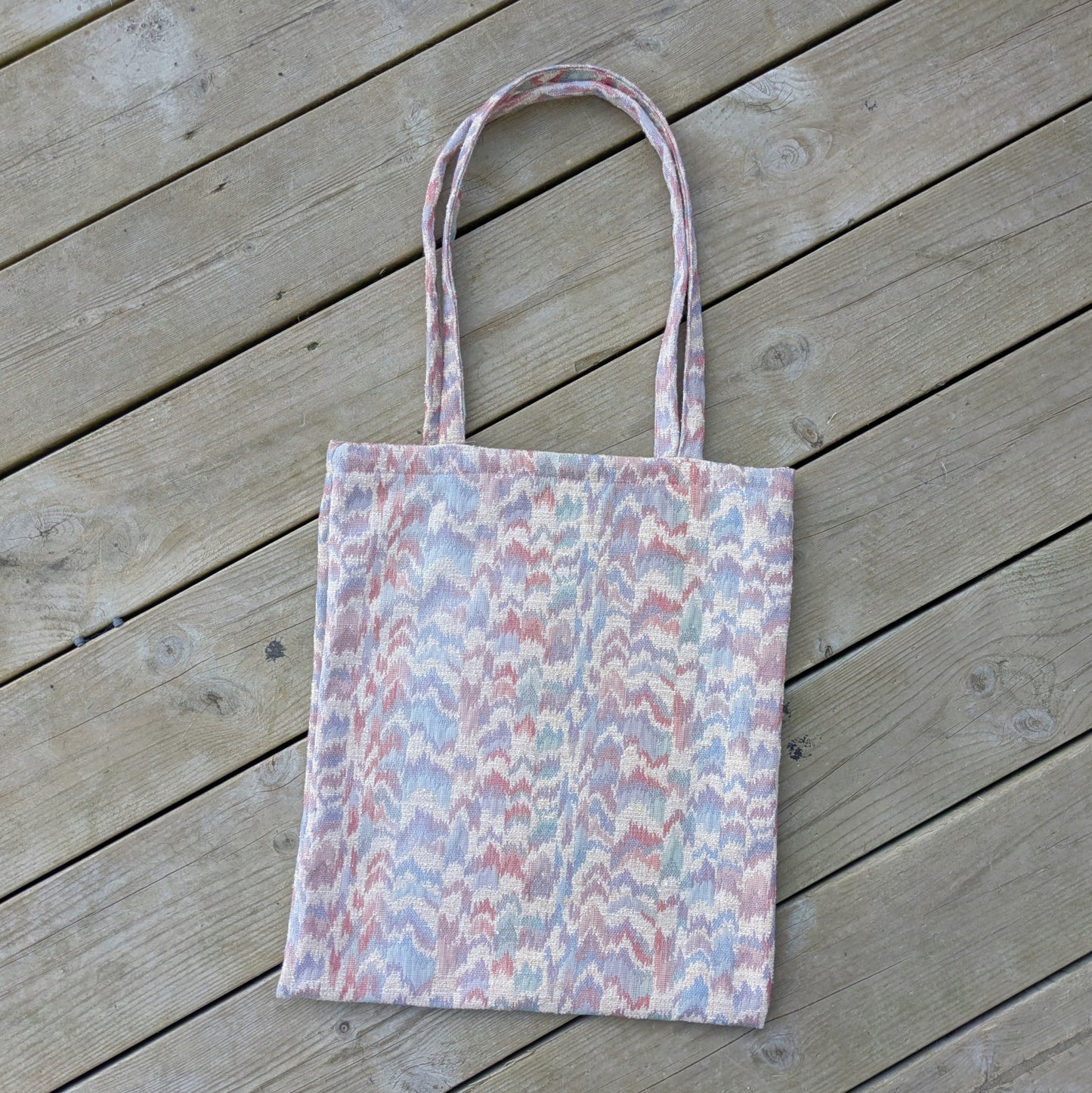 Tote retro