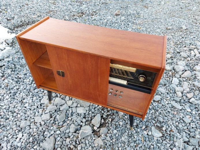 Radio cabinet with LED light