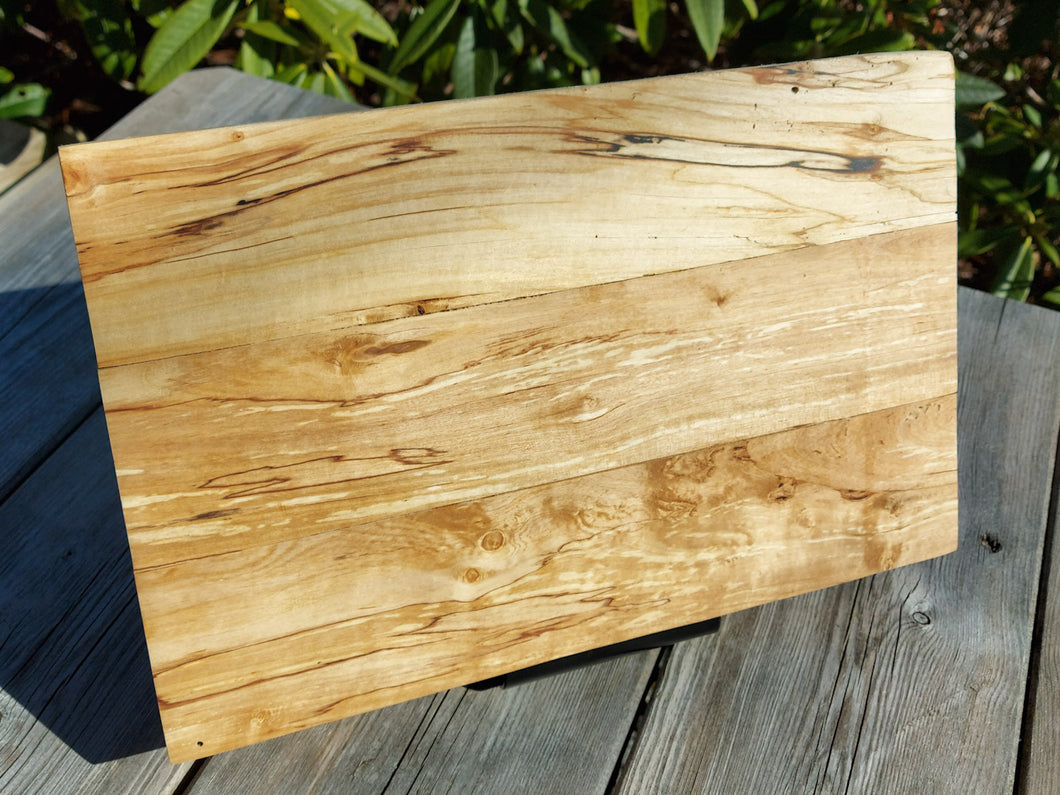 Cutting board in whole birch wood
